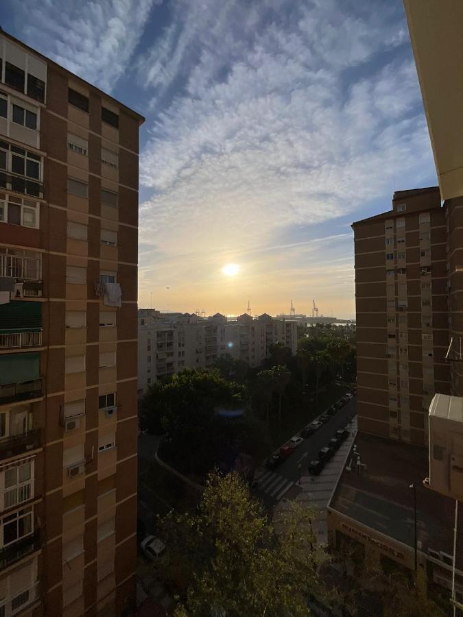 Ayala Apartamento Málaga Dış mekan fotoğraf